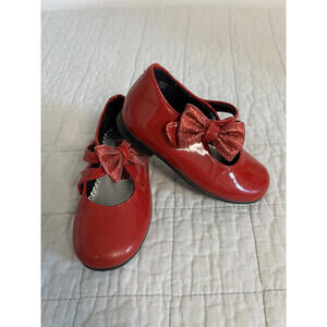 Rachel Shoes Red Patent Dress Shoe w/ Red Glitter Bow, Size 6